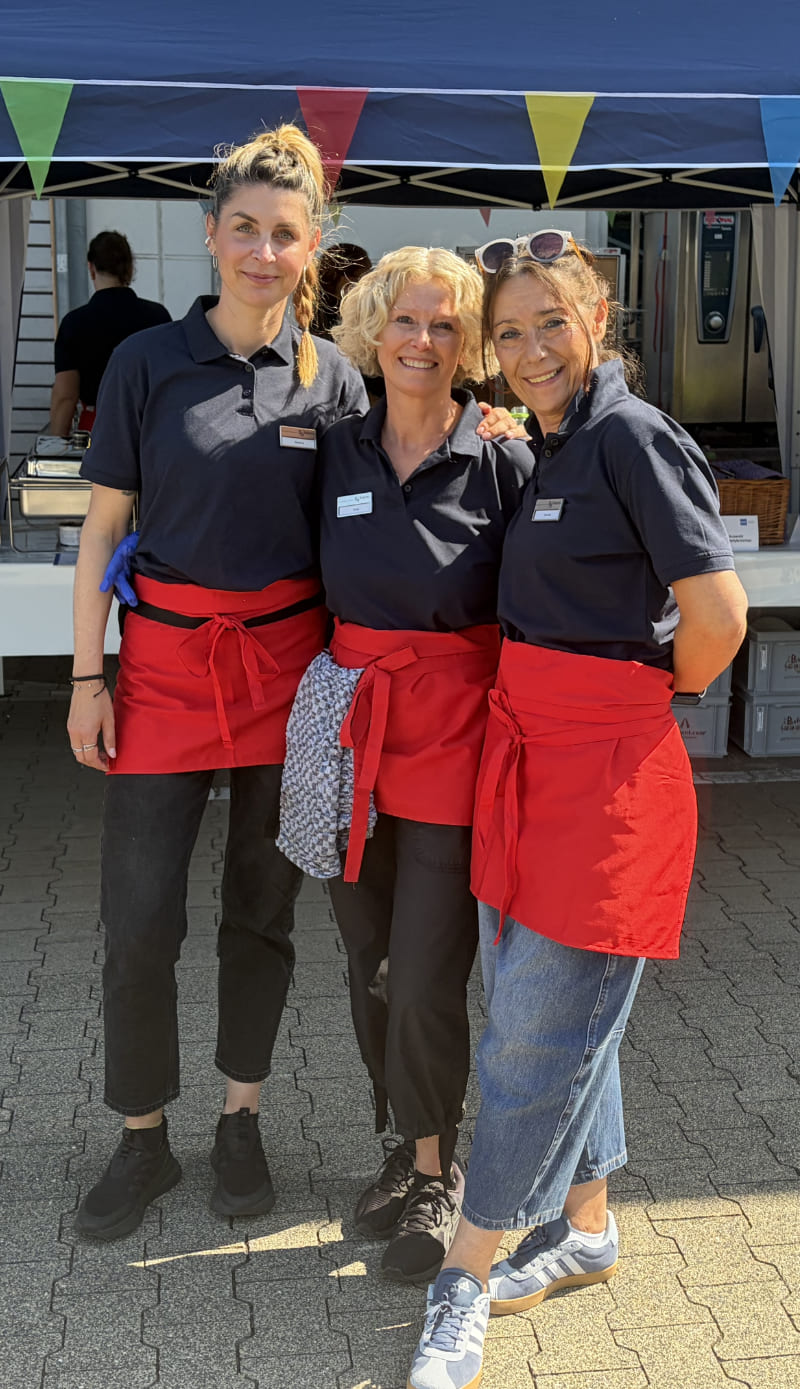 troservice-catering-troisdorf-mitarbeiter-veranstaltung